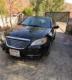 Chrysler 200